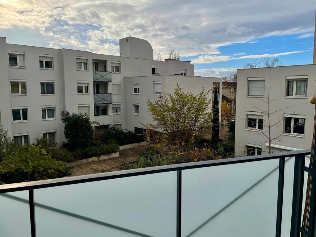 Le Cocon Art Deco Apartment Caluire-et-Cuire Exterior photo